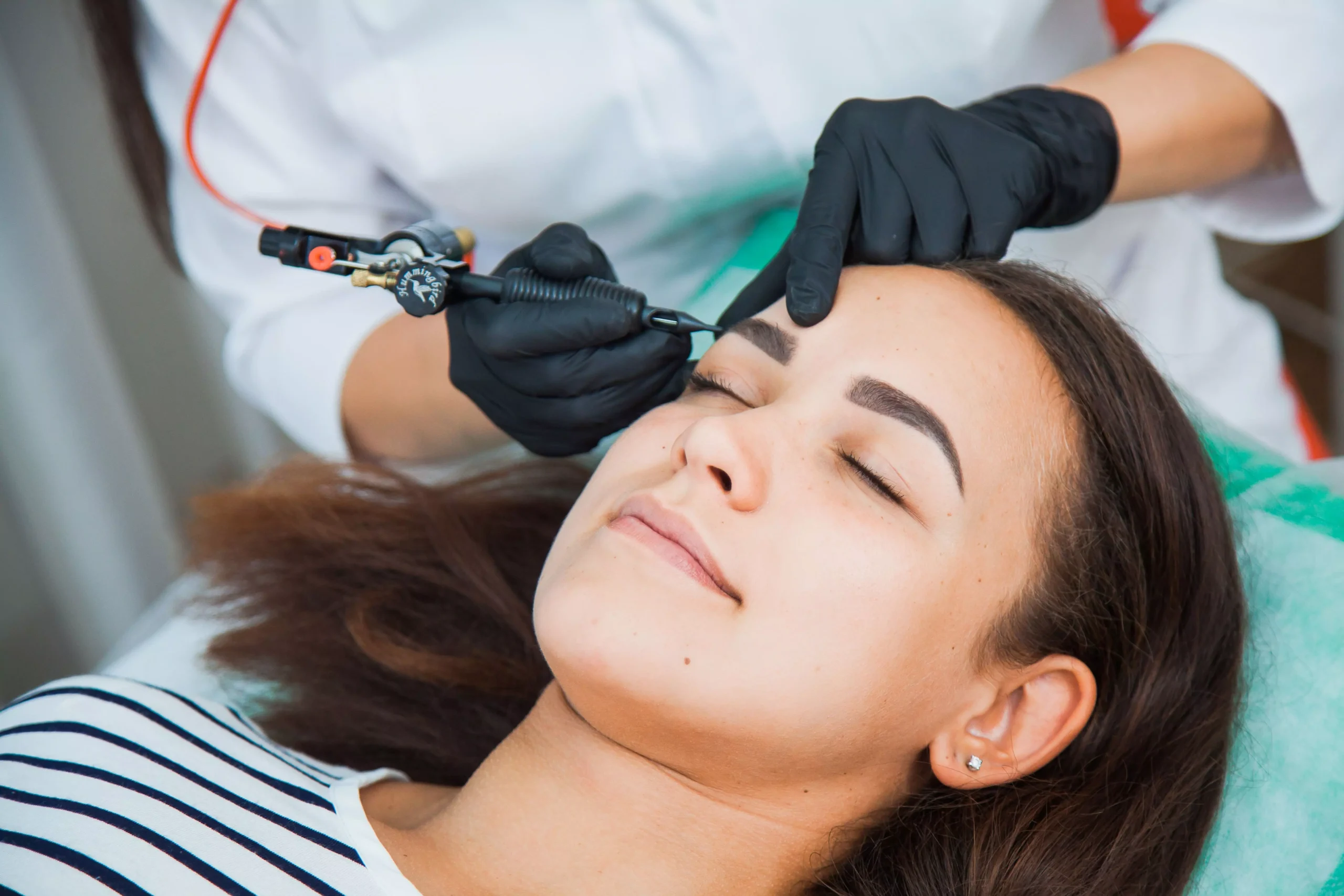 foto-micropigmentación-cejas-carmen-mestre-belleza